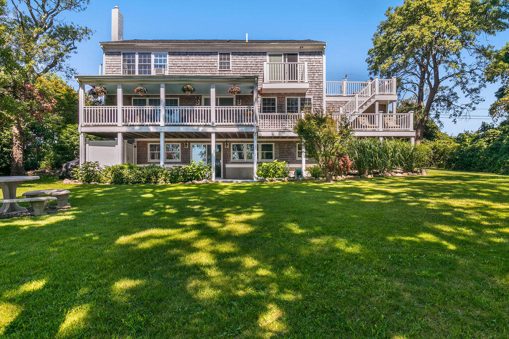 72 Dillingham Avenue Sandwich, MA 02563 - Photo 4 of 46 IMG_3319