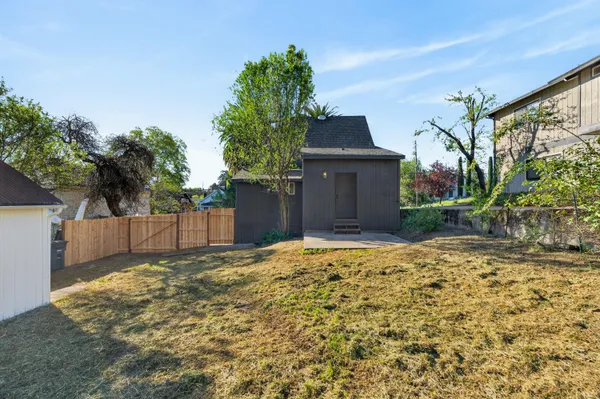 $389,000 | 2036 Placer Street, Redding, CA 96001