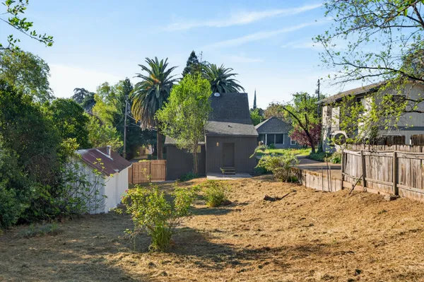 $389,000 | 2036 Placer Street, Redding, CA 96001