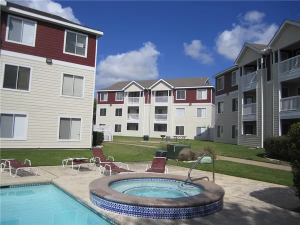 $455 | 517 Southwest Parkway, Unit 203, College Station, TX 77840