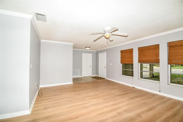 $2,450 | 2069 Country Meadows Lane, Sarasota, FL 34235