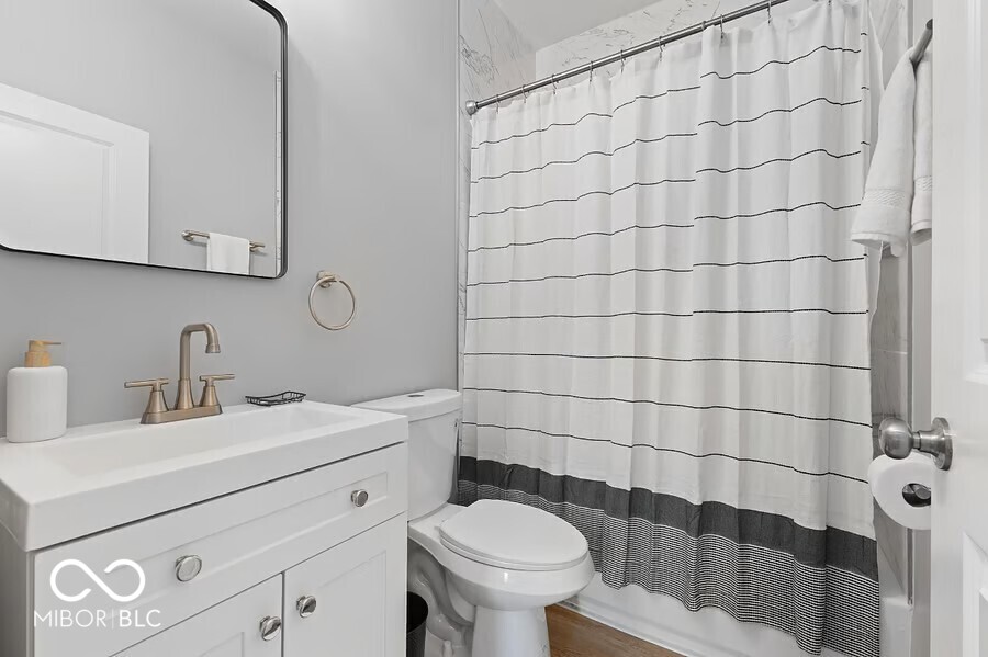 1649 Delaware Street Indianapolis, IN 46225 - Photo 9 of 13