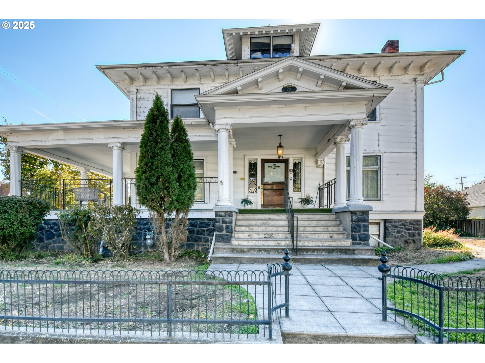 714 Southeast Byers Avenue Pendleton, OR 97801 - Photo 2 of 46 a view of a house with outdoor space