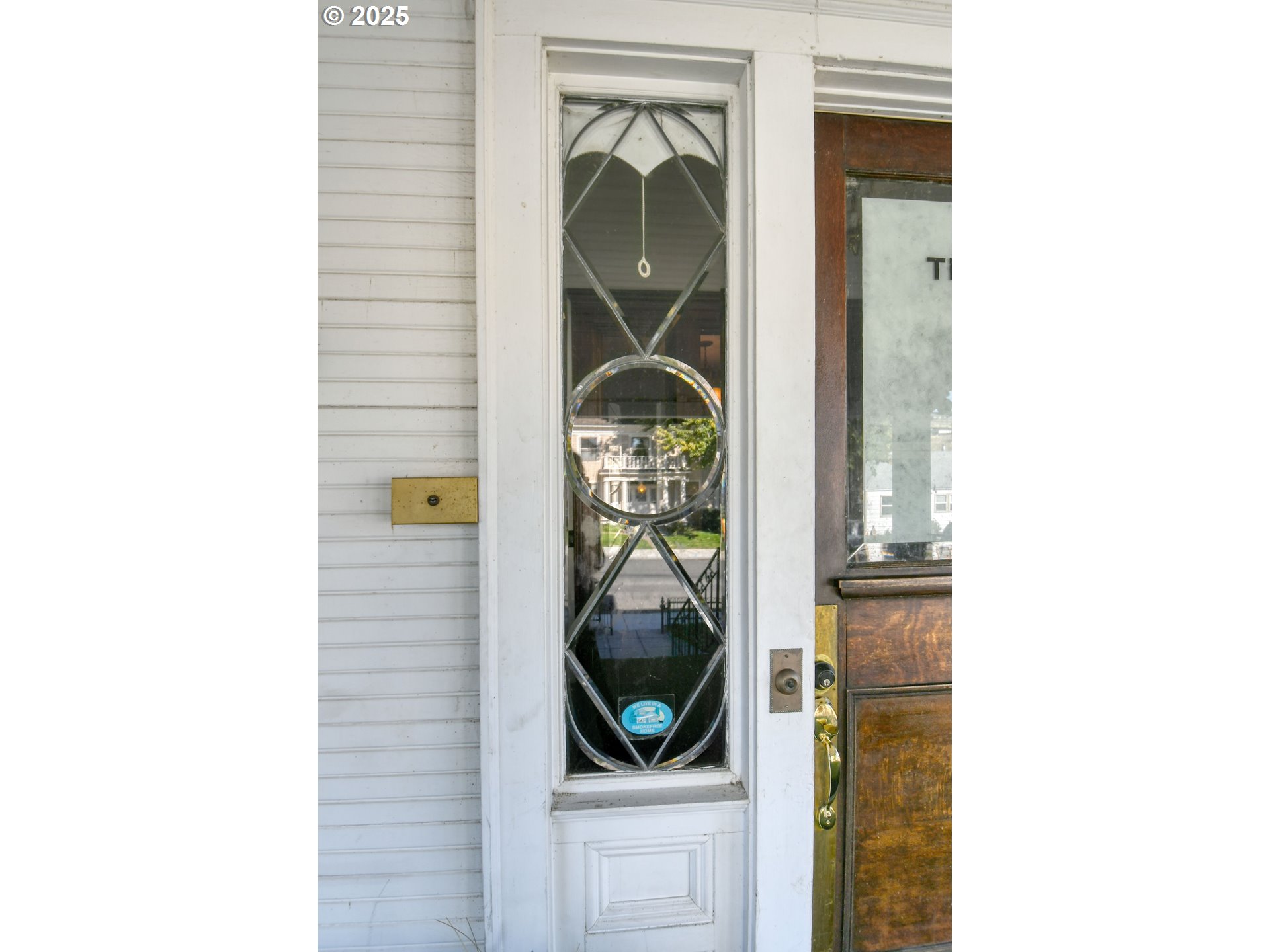 714 Southeast Byers Avenue Pendleton, OR 97801 - Photo 34 of 46 a picture of a bench in a bathroom