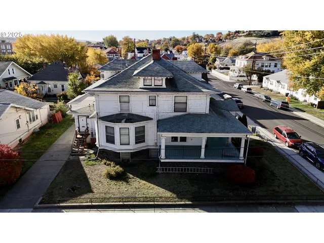 $475,000 | 714 Southeast Byers Avenue, Pendleton, OR 97801