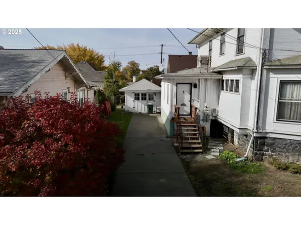 $450,000 | 714 Southeast Byers Avenue, Pendleton, OR 97801