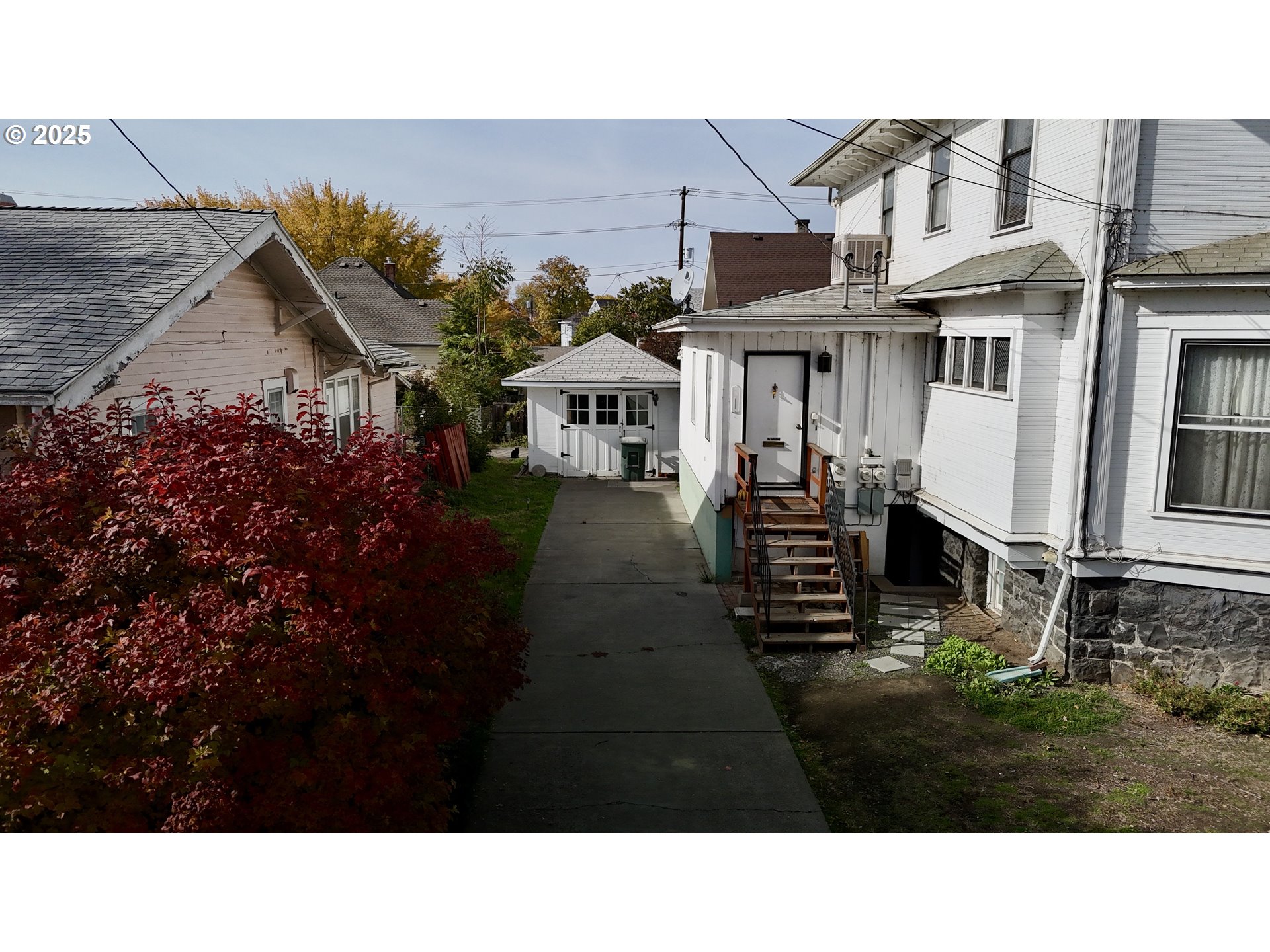 714 Southeast Byers Avenue Pendleton, OR 97801 - Photo 46 of 46 a black and white photo of a house