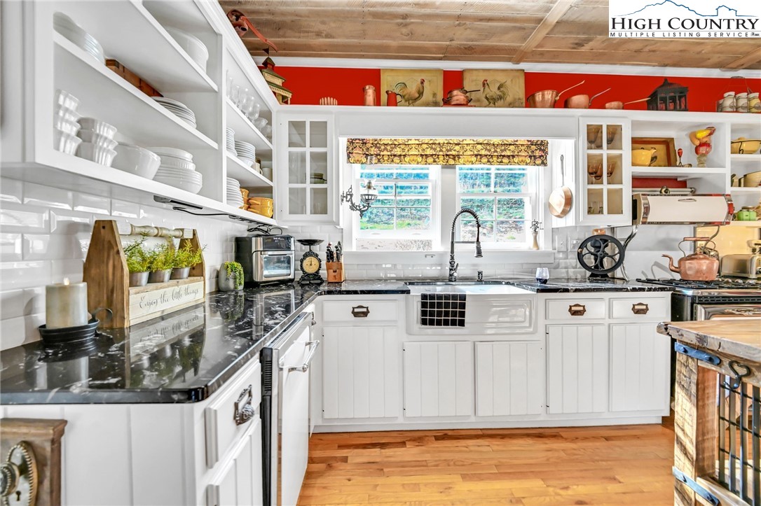 369 Spencer Branch Road Lansing, NC 28643 - Photo 15 of 50