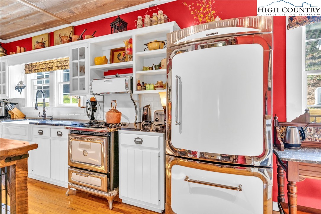 369 Spencer Branch Road Lansing, NC 28643 - Photo 18 of 50