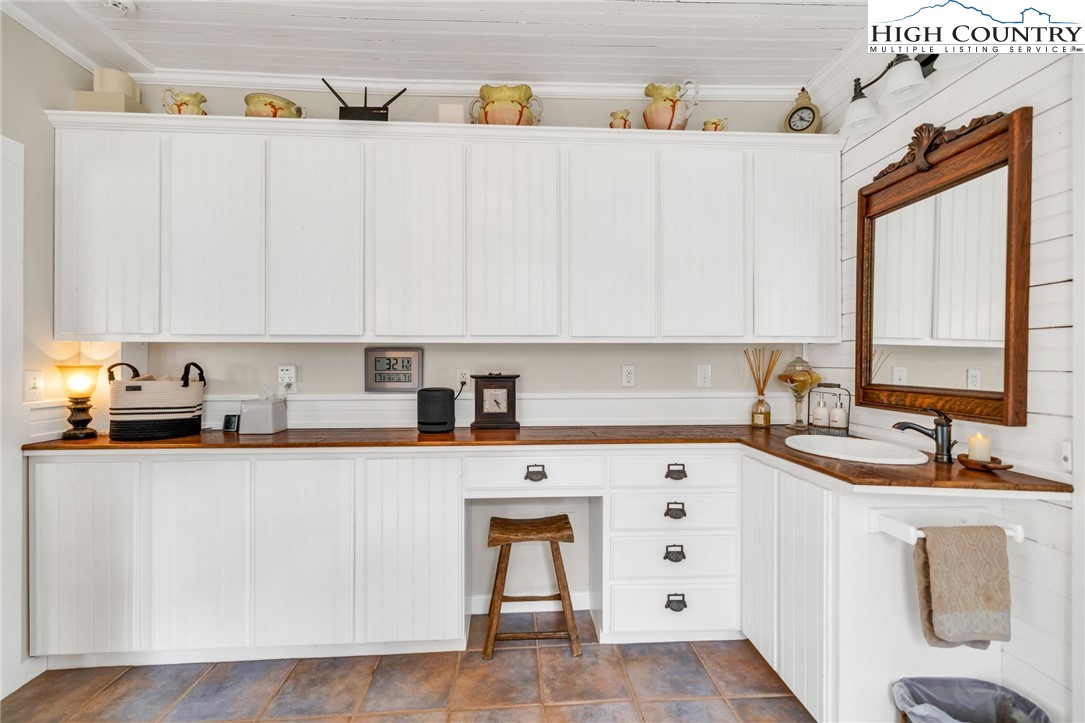 369 Spencer Branch Road Lansing, NC 28643 - Photo 31 of 50