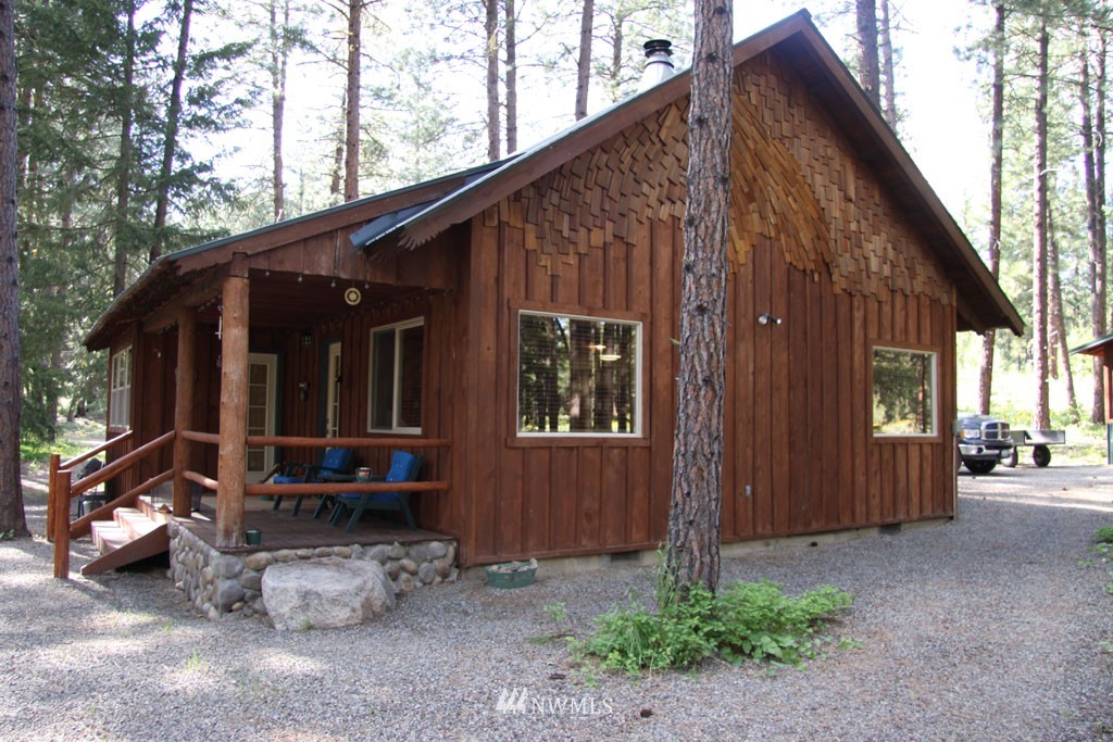 20 South Airstrip Road Twisp, WA 98856 - Photo 1 of 17 Gallery Image 1