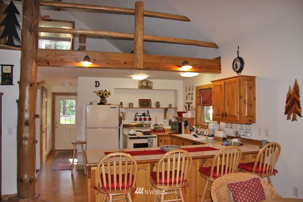 20 South Airstrip Road Twisp, WA 98856 - Photo 8 of 17 Gallery Image 8