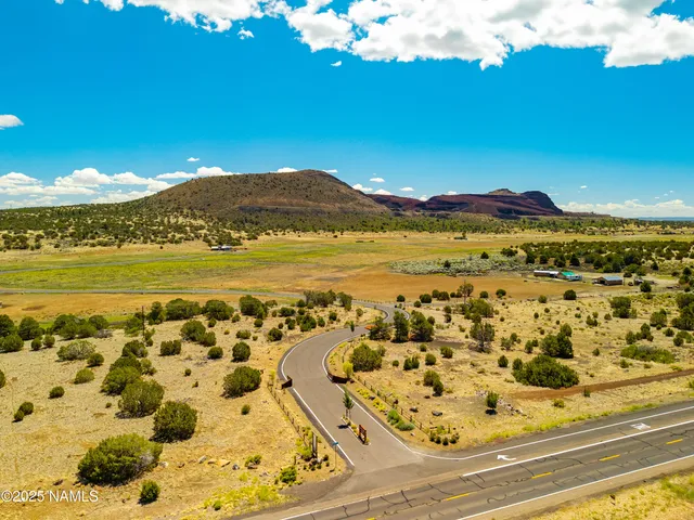 $2,795,785 | 6468 Meadows Lane, Flagstaff, AZ 86004