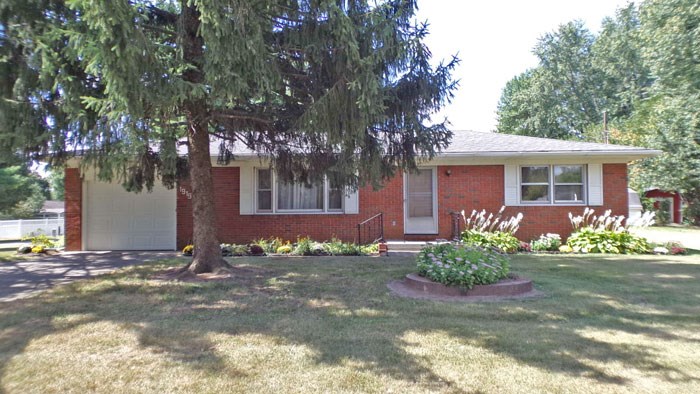 1919 Ridgeway Avenue Vincennes, IN 47591 - Photo 1 of 20 Gallery Image 1