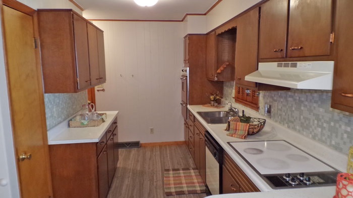 1919 Ridgeway Avenue Vincennes, IN 47591 - Photo 3 of 20 Gallery Image 3