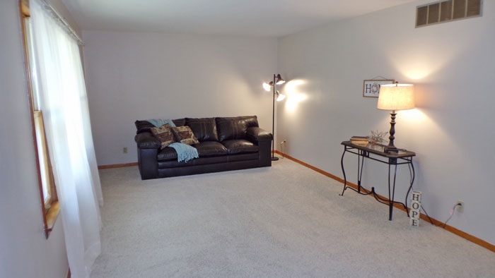 1919 Ridgeway Avenue Vincennes, IN 47591 - Photo 7 of 20 Gallery Image 7