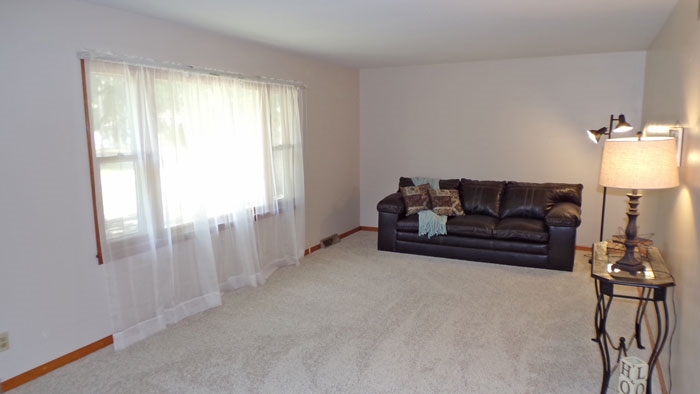 1919 Ridgeway Avenue Vincennes, IN 47591 - Photo 8 of 20 Gallery Image 8