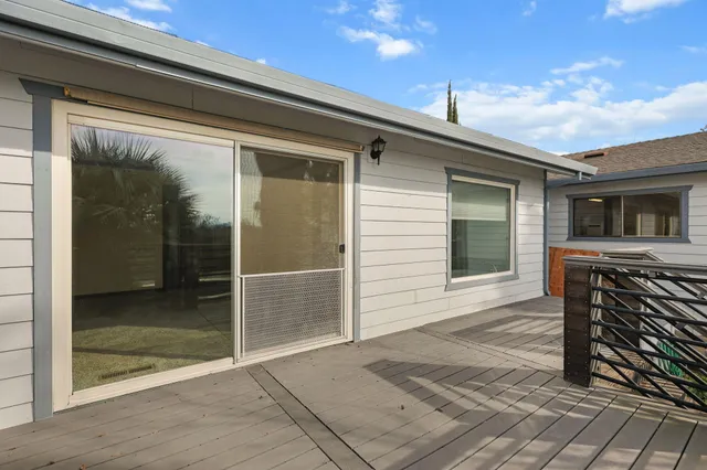 $599,900 | 3041 Panorama Drive, Redding, CA 96003