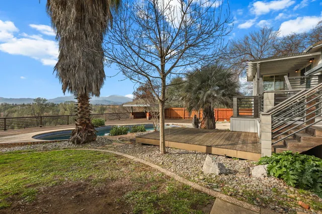 $599,900 | 3041 Panorama Drive, Redding, CA 96003