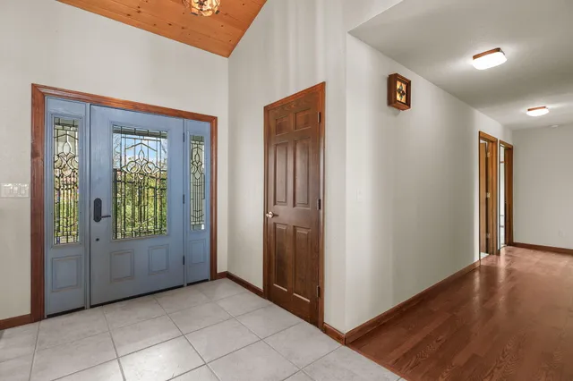 a view of an entryway