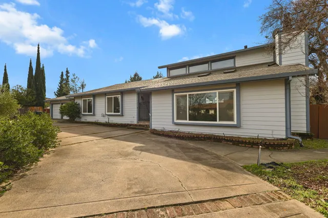 $599,900 | 3041 Panorama Drive, Redding, CA 96003