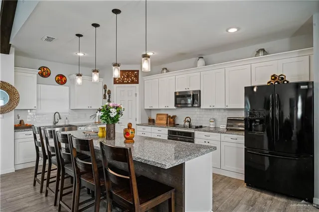 $599,000 | 35206 Longhorn Drive, Edinburg, TX 78542