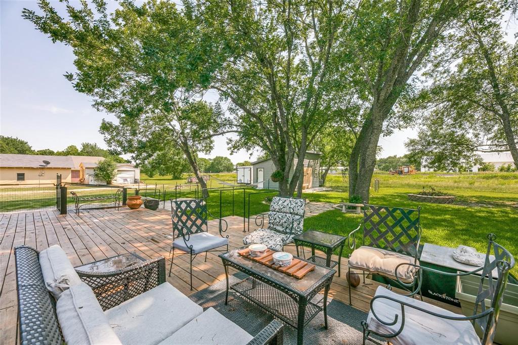 407 East Broad Street Forney, TX 75126 - Photo 5 of 24