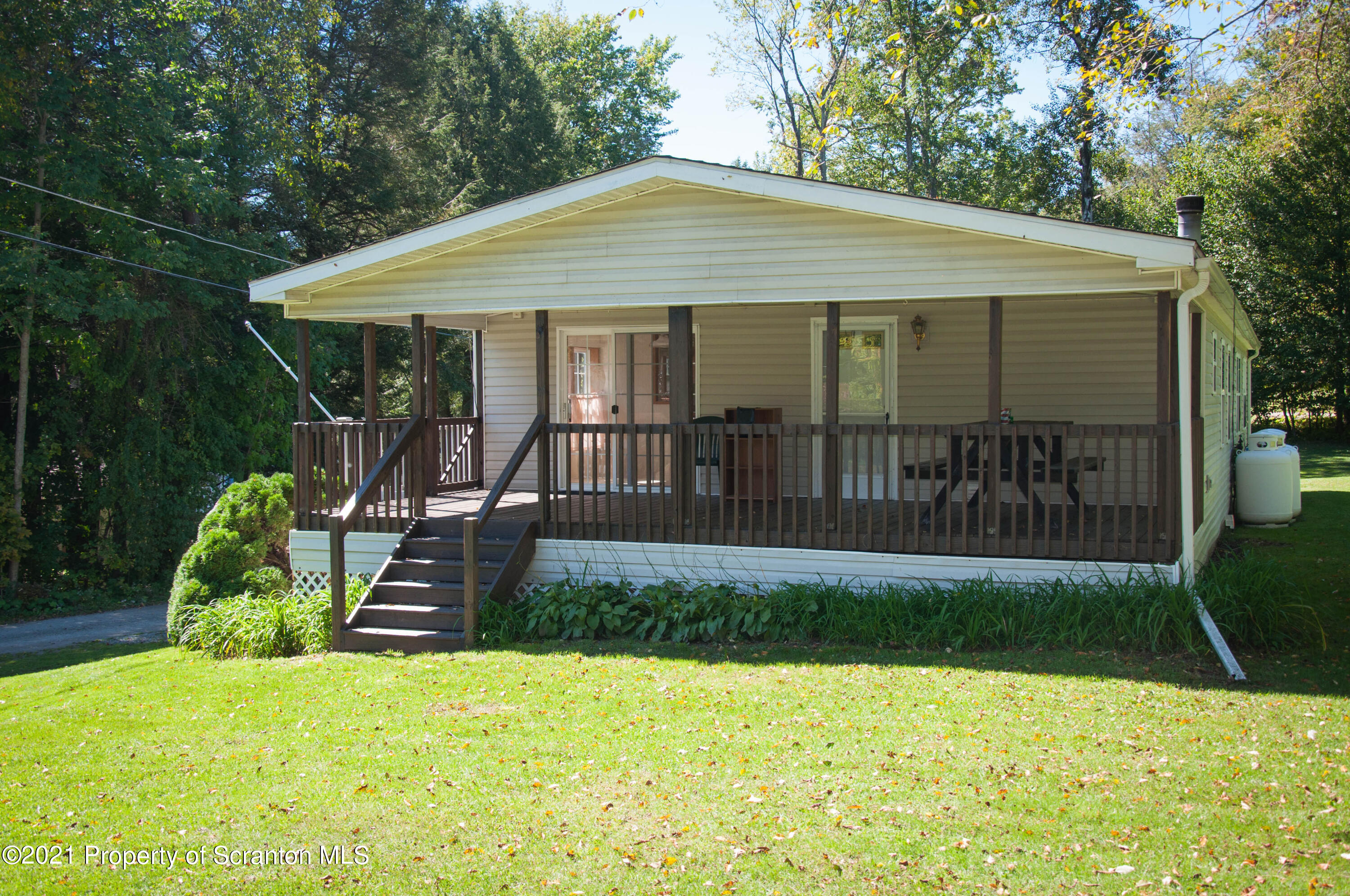 169 Lake Road Susquehanna, PA 18847 - Photo 3 of 30 Gallery Image 3