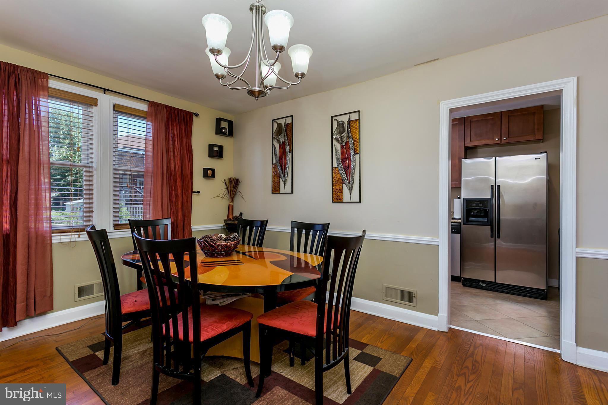 1520 Oakridge Road Baltimore, MD 21218 - Photo 5 of 15 Dining Room