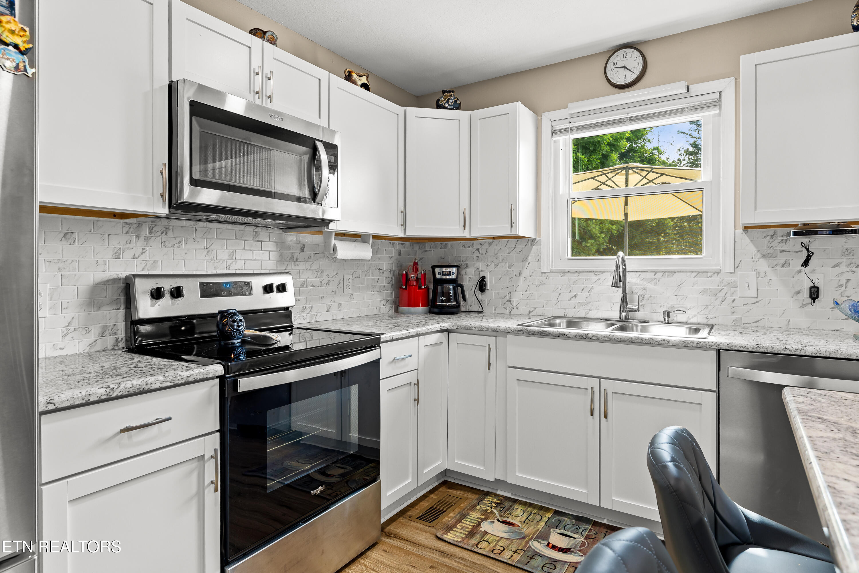 548 Hiwassee Road Madisonville, TN 37354 - Photo 7 of 35 Kitchen