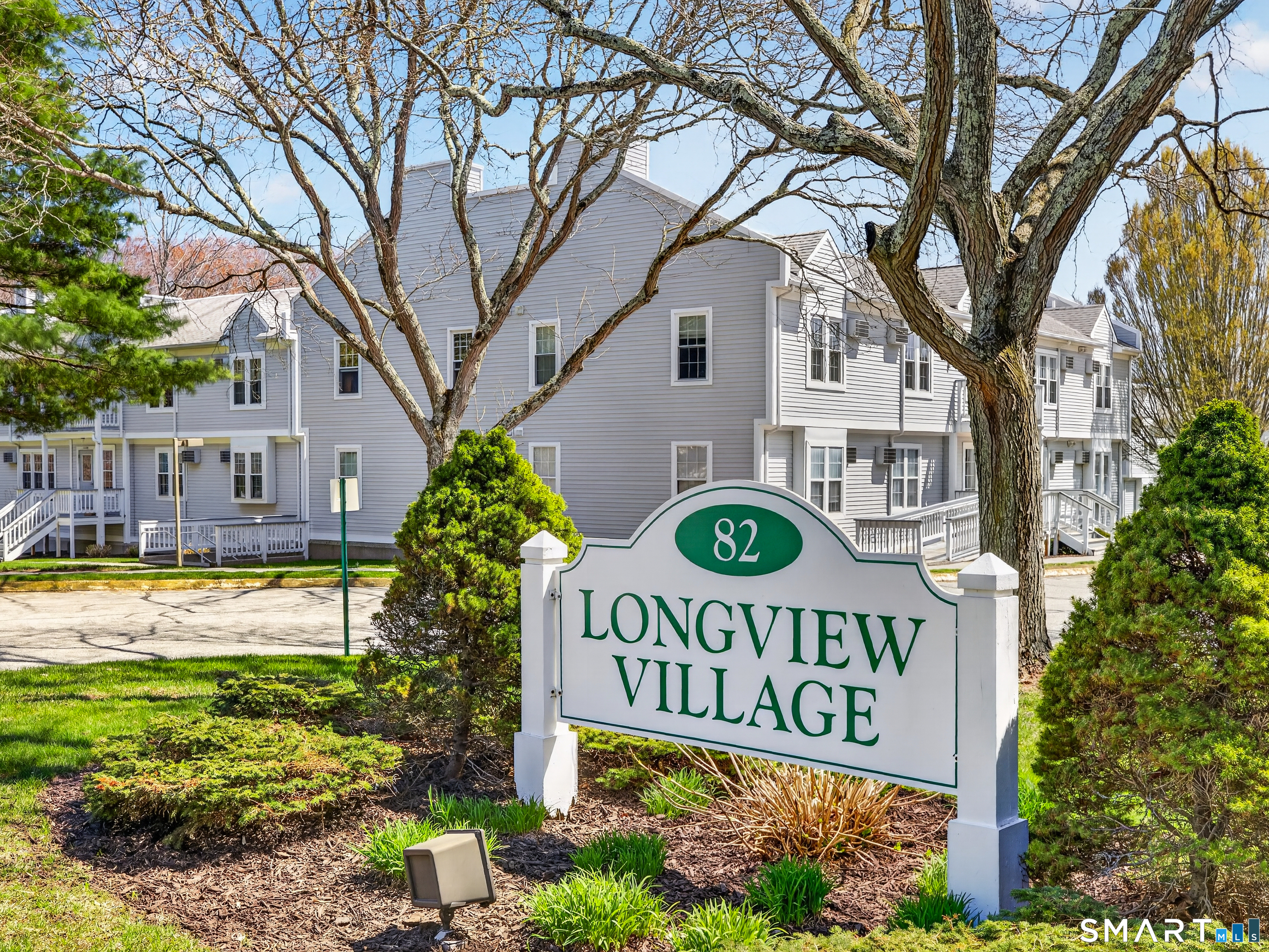 82 Longview Street, Unit 16 Waterford, CT 06385 - Photo 2 of 19