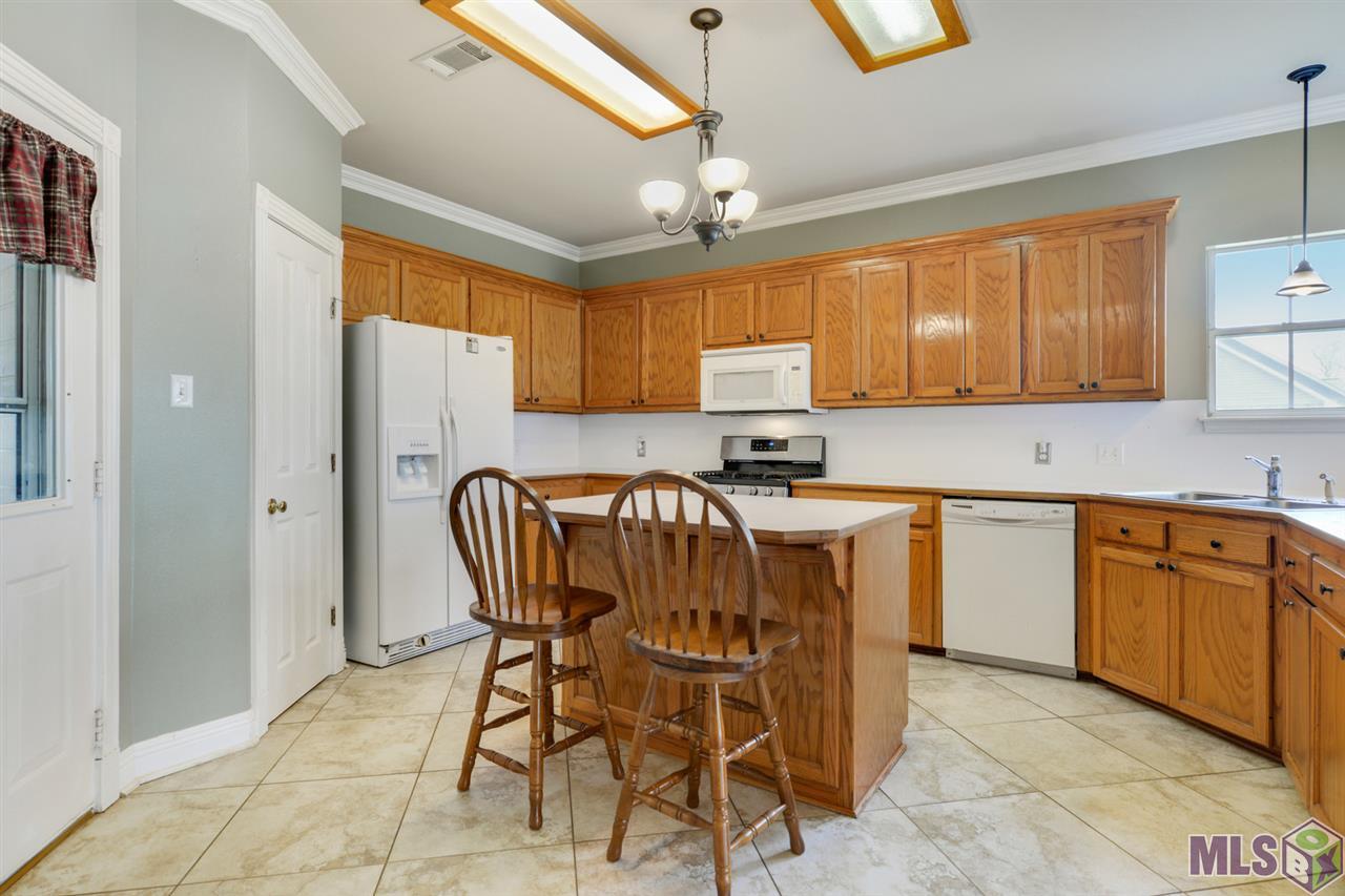 40251 Parker Road Prairieville, LA 70769 - Photo 5 of 10 Gallery Image 5