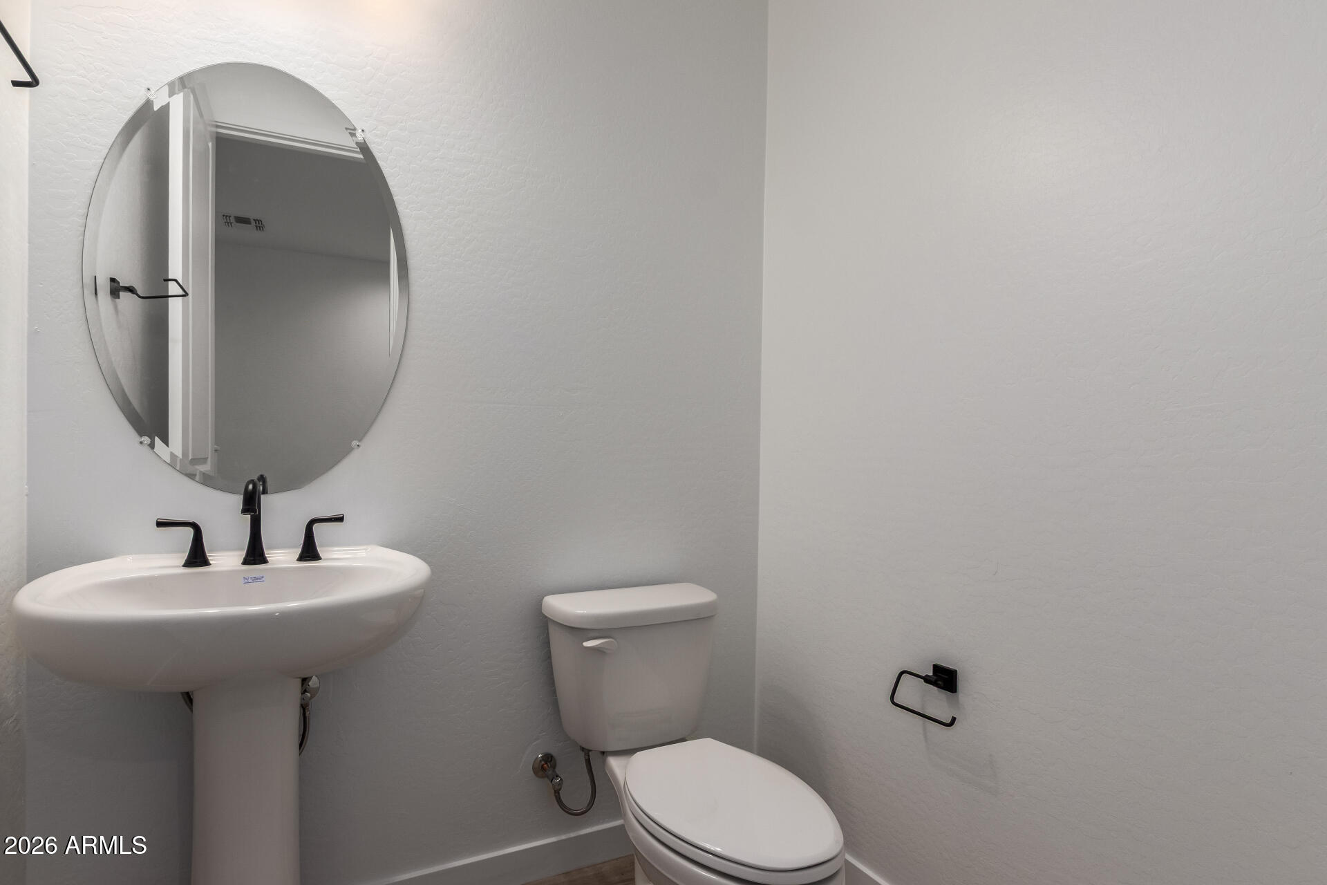 8025 West Granada Road Phoenix, AZ 85035 - Photo 12 of 36 13 - Granada