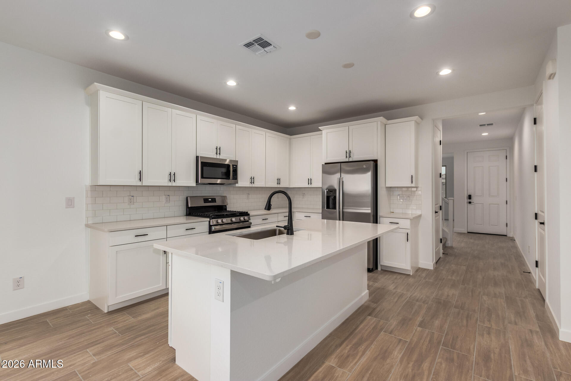 8025 West Granada Road Phoenix, AZ 85035 - Photo 4 of 36 10 - Granada