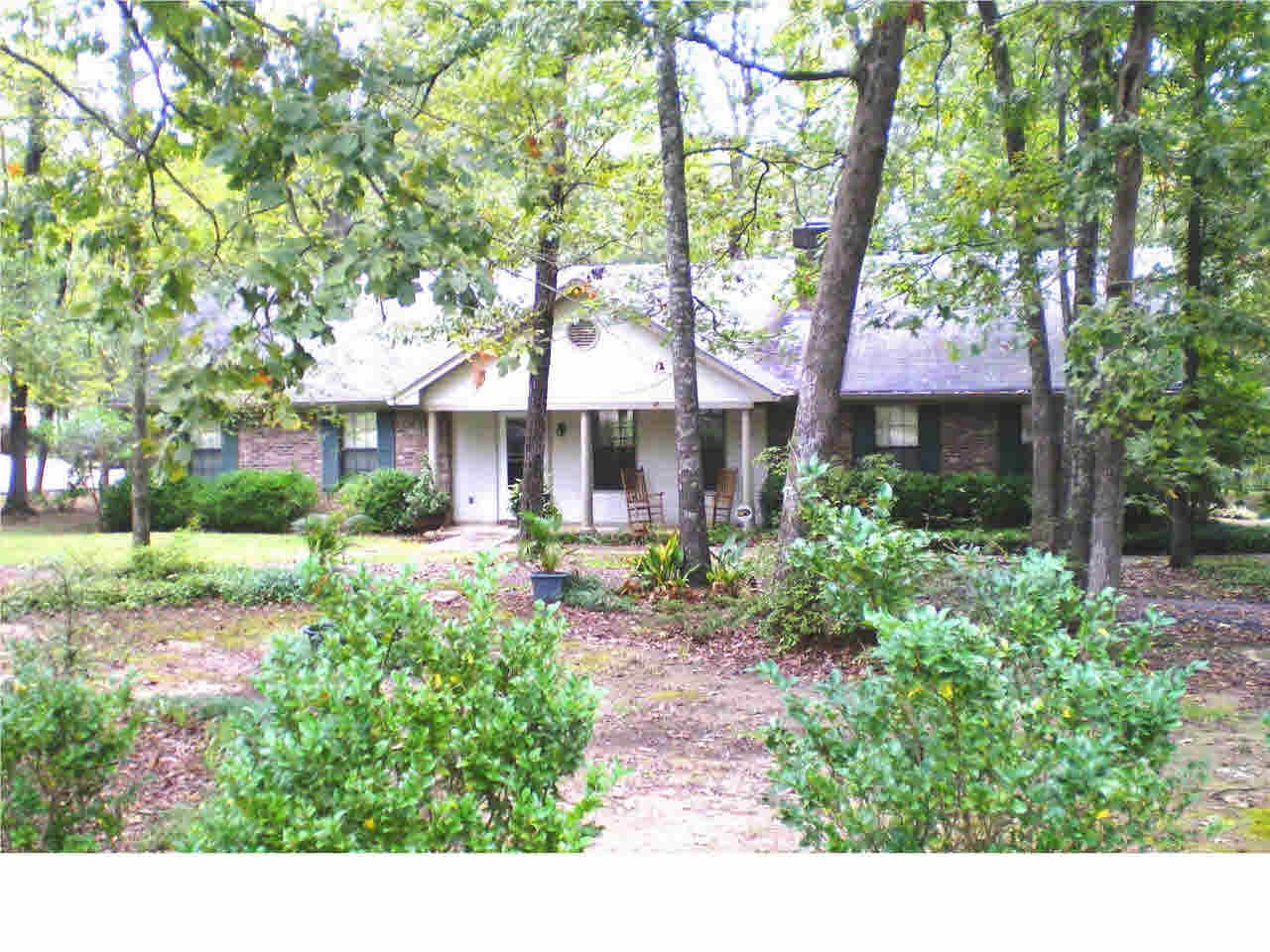 216 Fox Run Road Brandon, MS 39047 - Photo 1 of 15 Photo 1