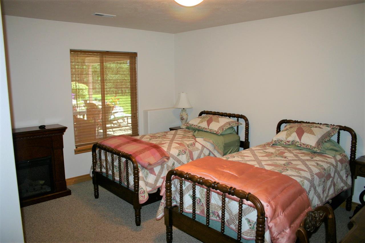 6010 East Lowe Road Mead, WA 99021 - Photo 16 of 20