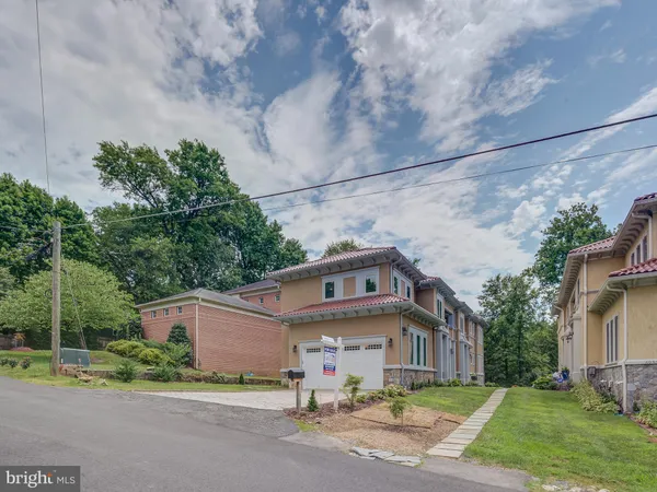 $7,000 | 6947 Pine Crest Avenue, McLean, VA 22101