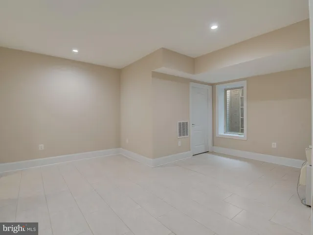 $7,000 | 6947 Pine Crest Avenue, McLean, VA 22101