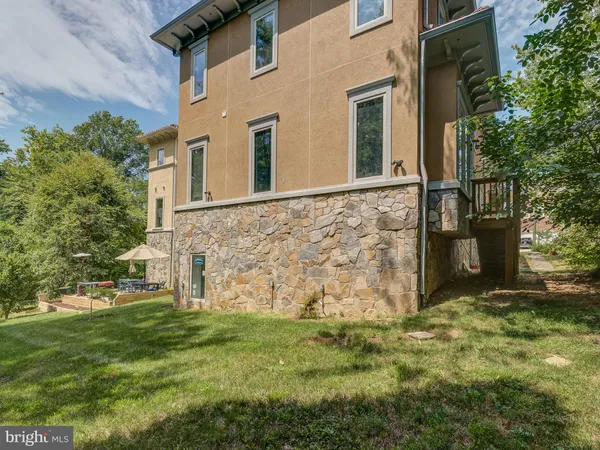 $7,000 | 6947 Pine Crest Avenue, McLean, VA 22101