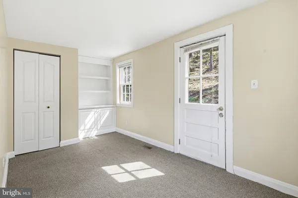 $2,800 | 947 Oella Avenue, Ellicott City, MD 21043