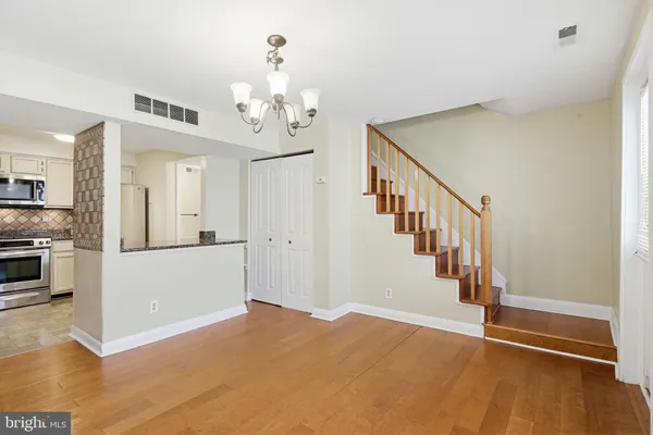 $2,800 | 947 Oella Avenue, Ellicott City, MD 21043