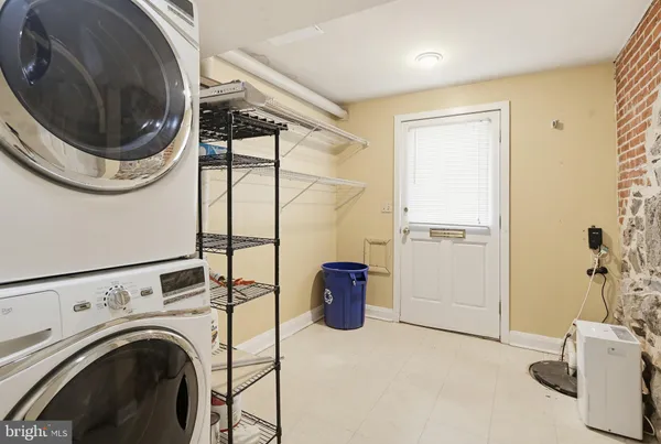 $2,800 | 947 Oella Avenue, Ellicott City, MD 21043