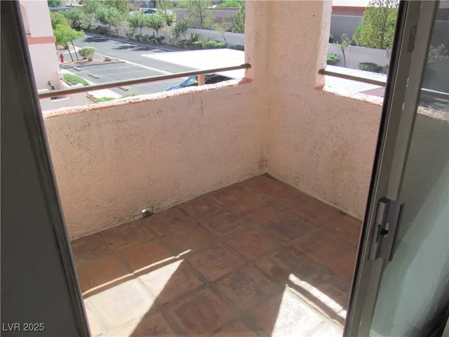$1,290 | 7570 West Flamingo Road, Unit 251, Las Vegas, NV 89147