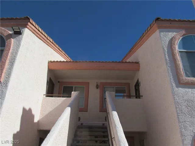 $1,290 | 7570 West Flamingo Road, Unit 251, Las Vegas, NV 89147