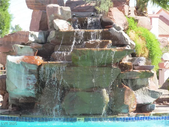 $1,290 | 7570 West Flamingo Road, Unit 251, Las Vegas, NV 89147