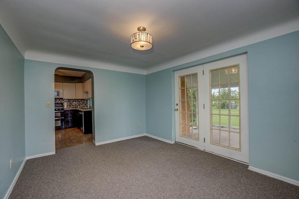 2978 Stout Road Cincinnati, OH 45251 - Photo 13 of 22 Gallery Image 13