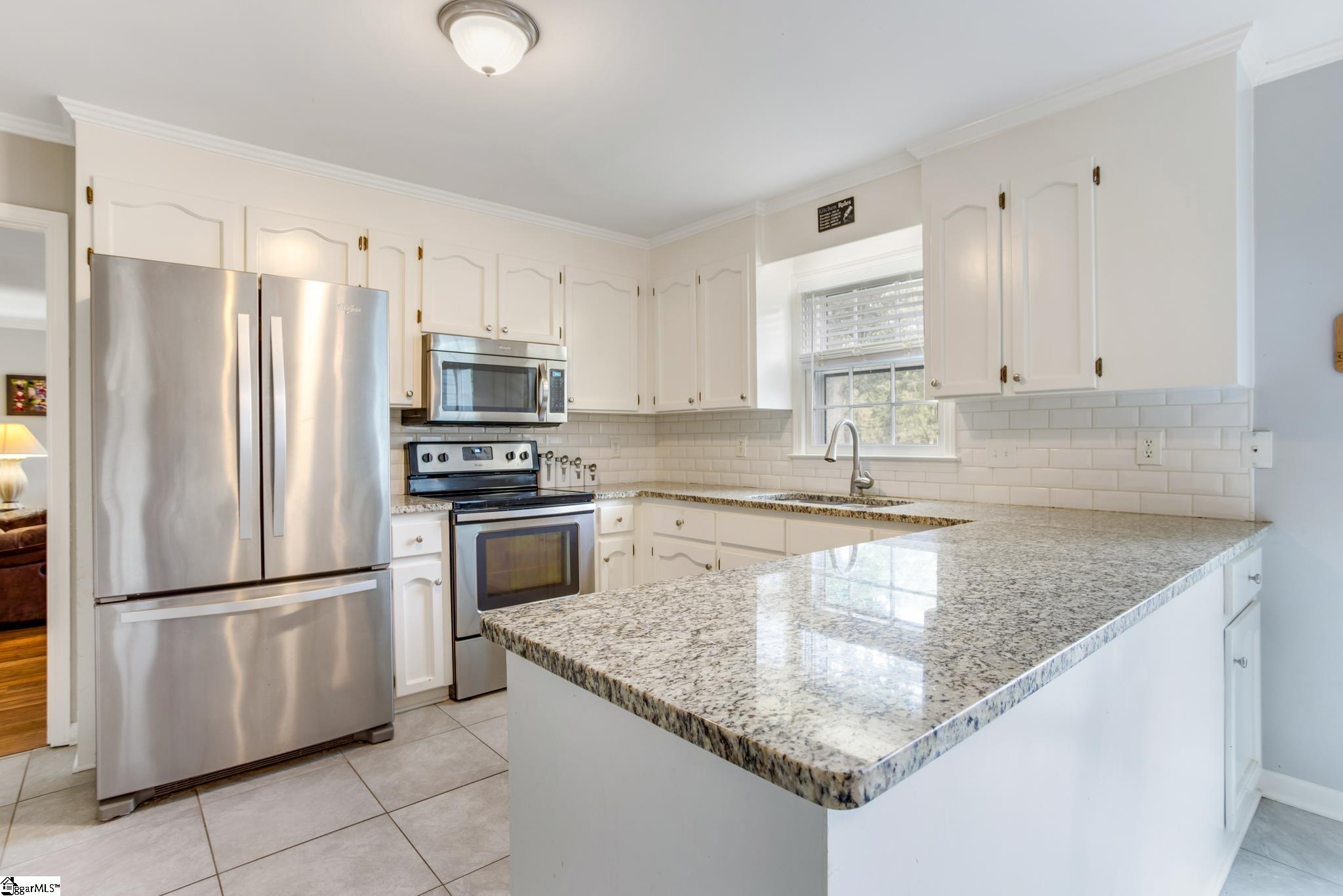 505 East Silverleaf Street Greer, SC 29650 - Photo 12 of 30 Gallery Image 12