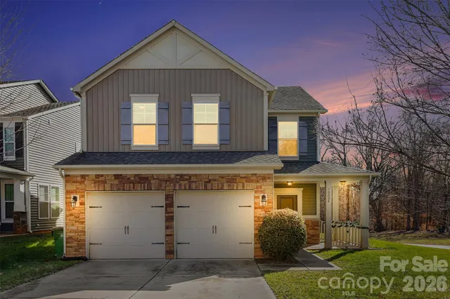 $420,000 | 10004 Michael Crossing Drive, Charlotte, NC 28213