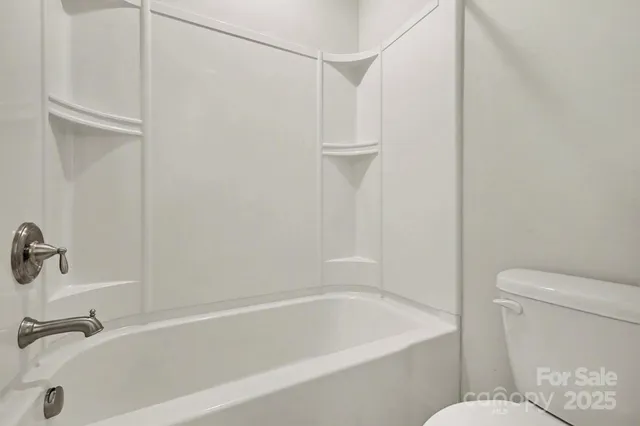 $420,000 | 10004 Michael Crossing Drive, Charlotte, NC 28213