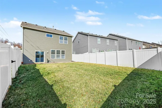 $420,000 | 10004 Michael Crossing Drive, Charlotte, NC 28213